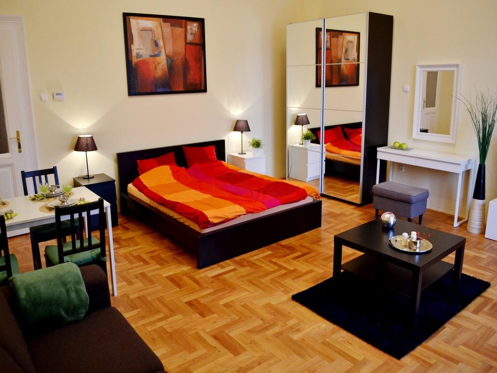 Caesar Apartman Budapesta Cameră foto