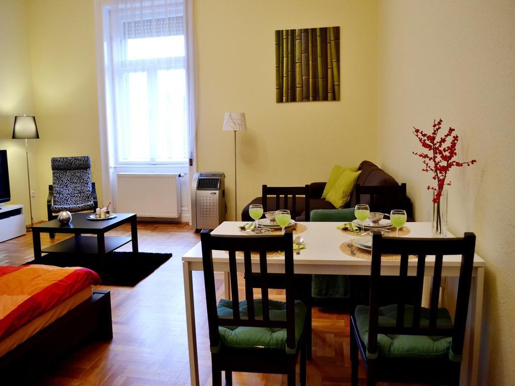 Caesar Apartman Budapesta Cameră foto